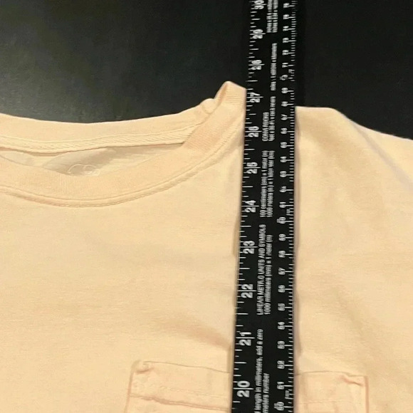 🍀2/$22 Ivory Ella Peach Tropical Pineapple Long Sleeve T-Shirt Womens size Small - Picture 9 of 10